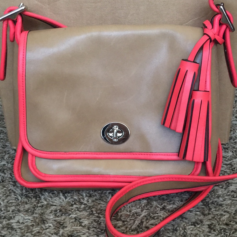 Tan/Coral Coach Crossbody Purse